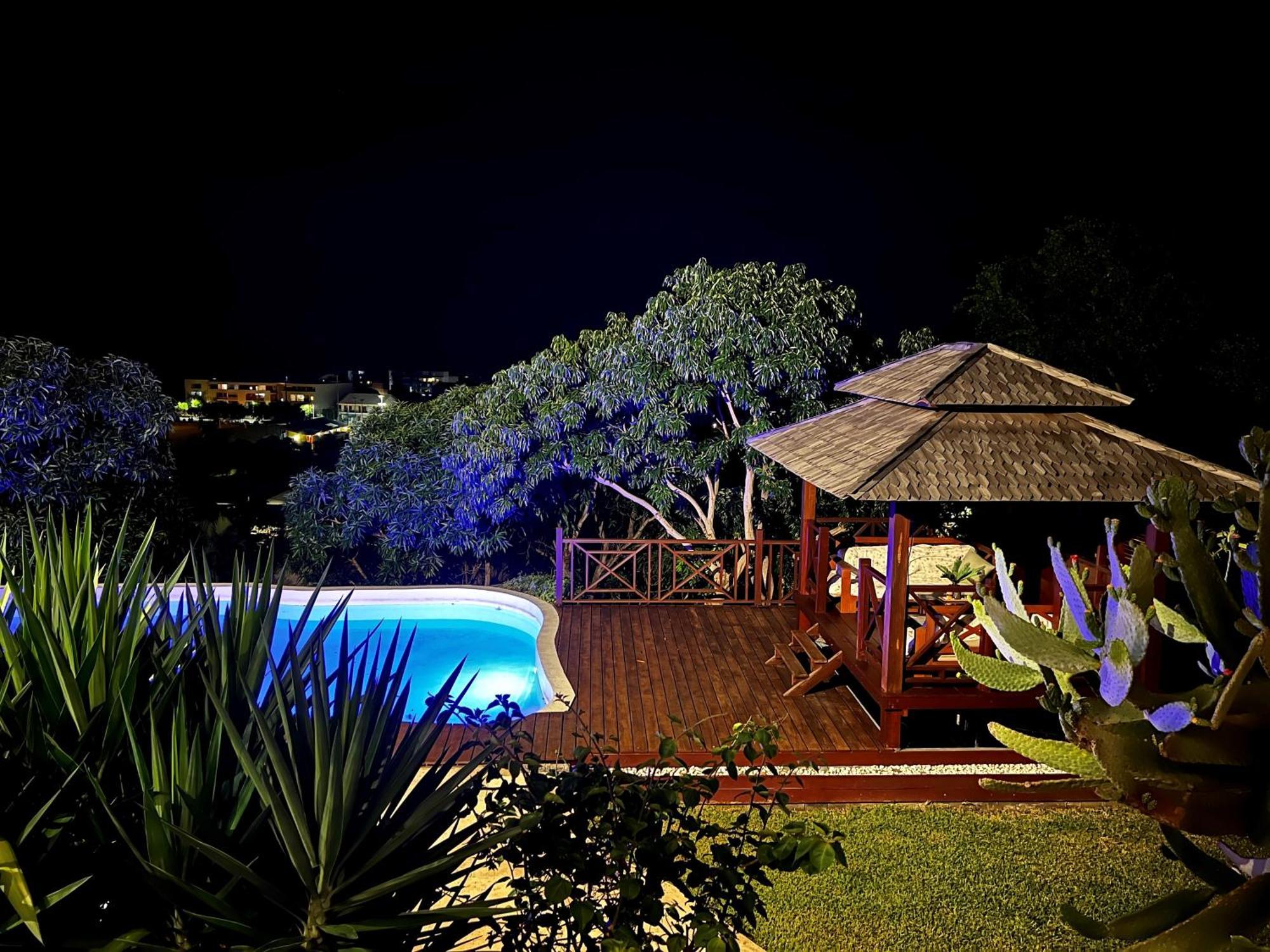 Villa Oasis La Possession Exterior photo